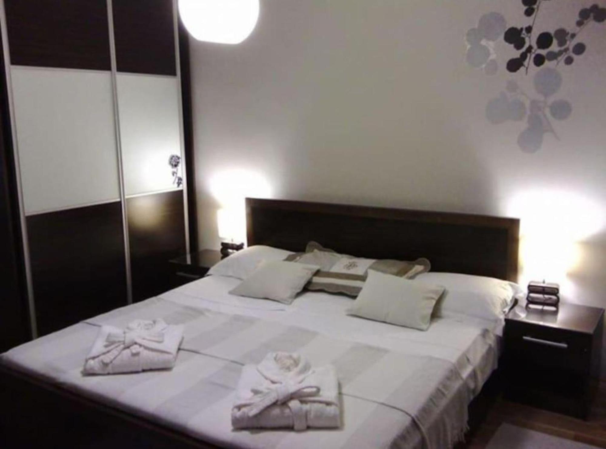 Apartment Plaza 科尔丘拉 外观 照片